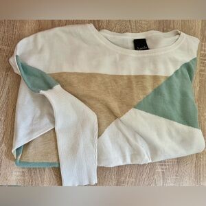 Aaeda Sweater